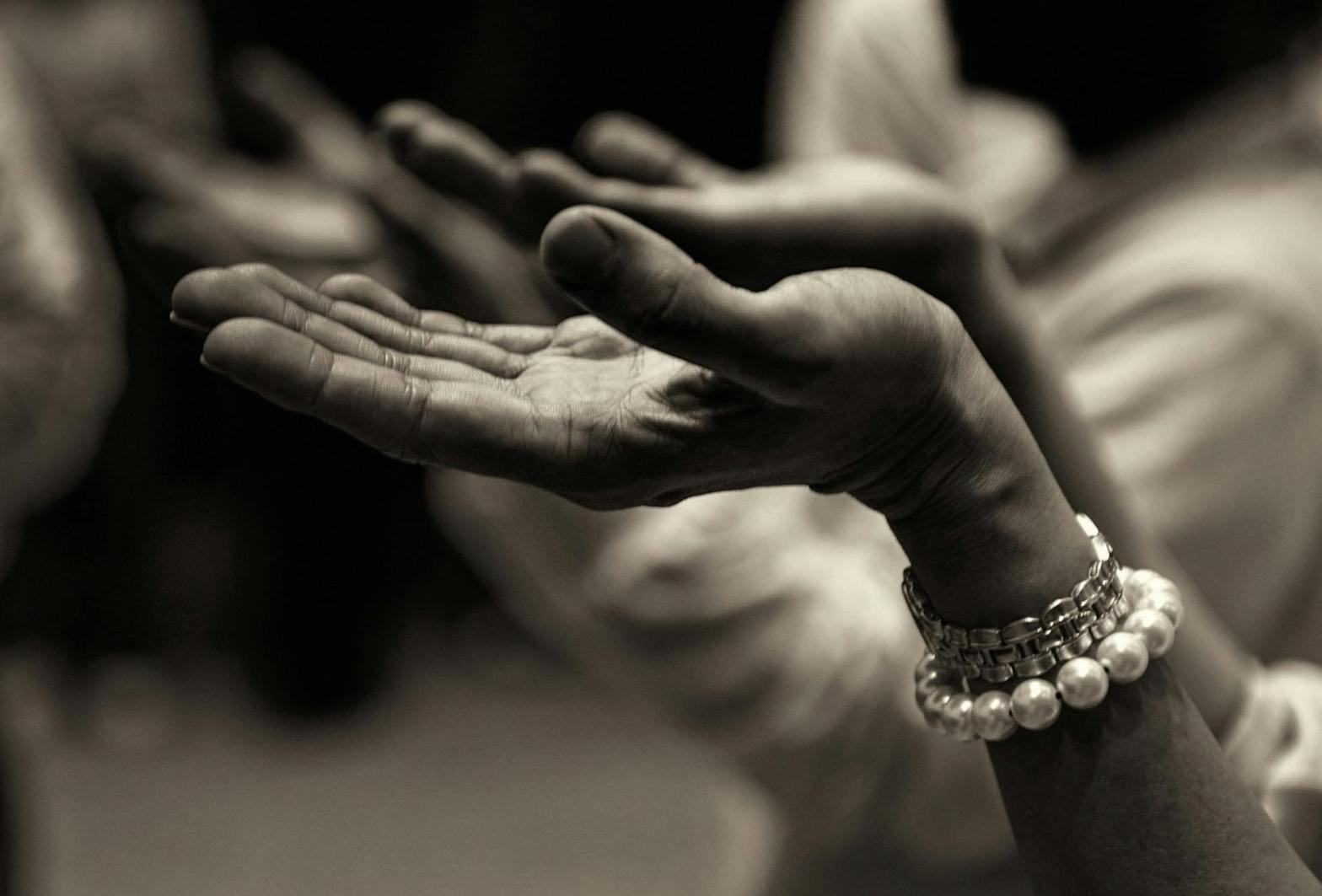 Navigating Unmet Needs in Polyamory: The 4 Levels of Acceptance